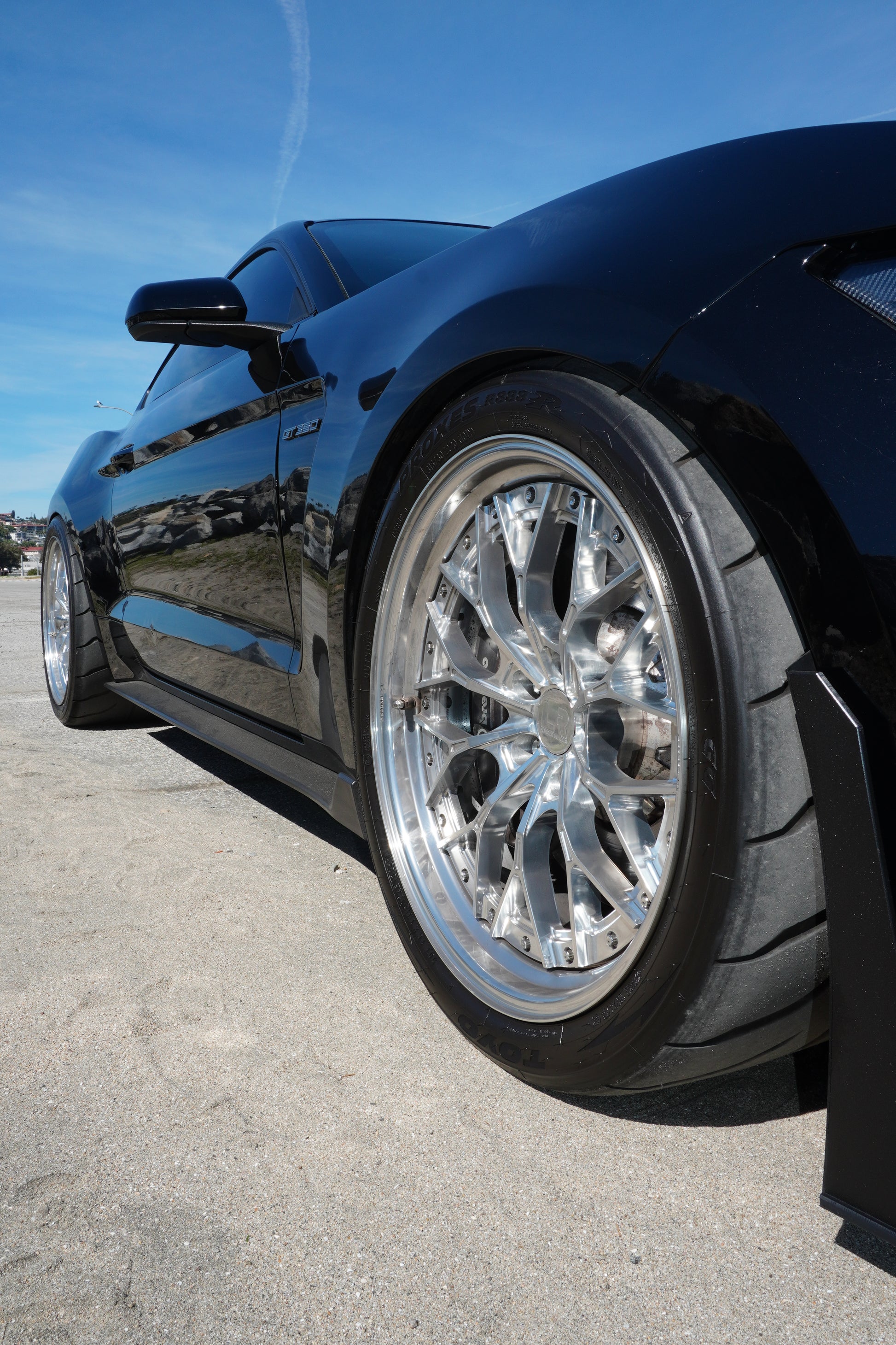 ER01 | LR Forged Two-Piece Forged Wheel LR Forged