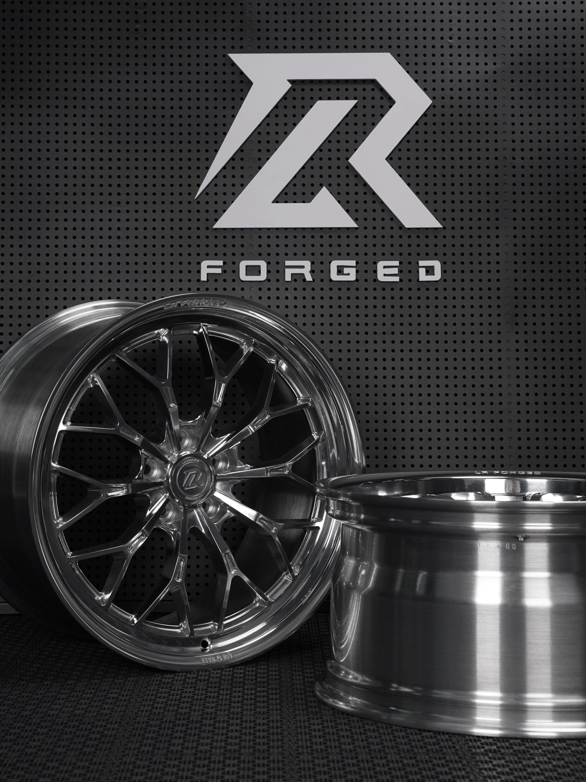 ER1M | Monoblock Forged Wheel LR Forged