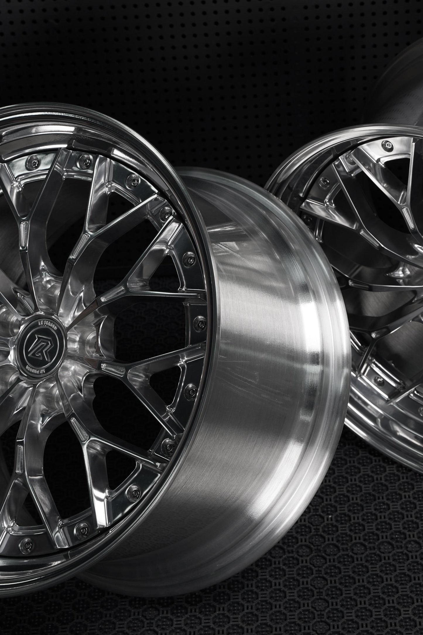 ER01 | LR Forged Two-Piece Forged Wheel LR Forged
