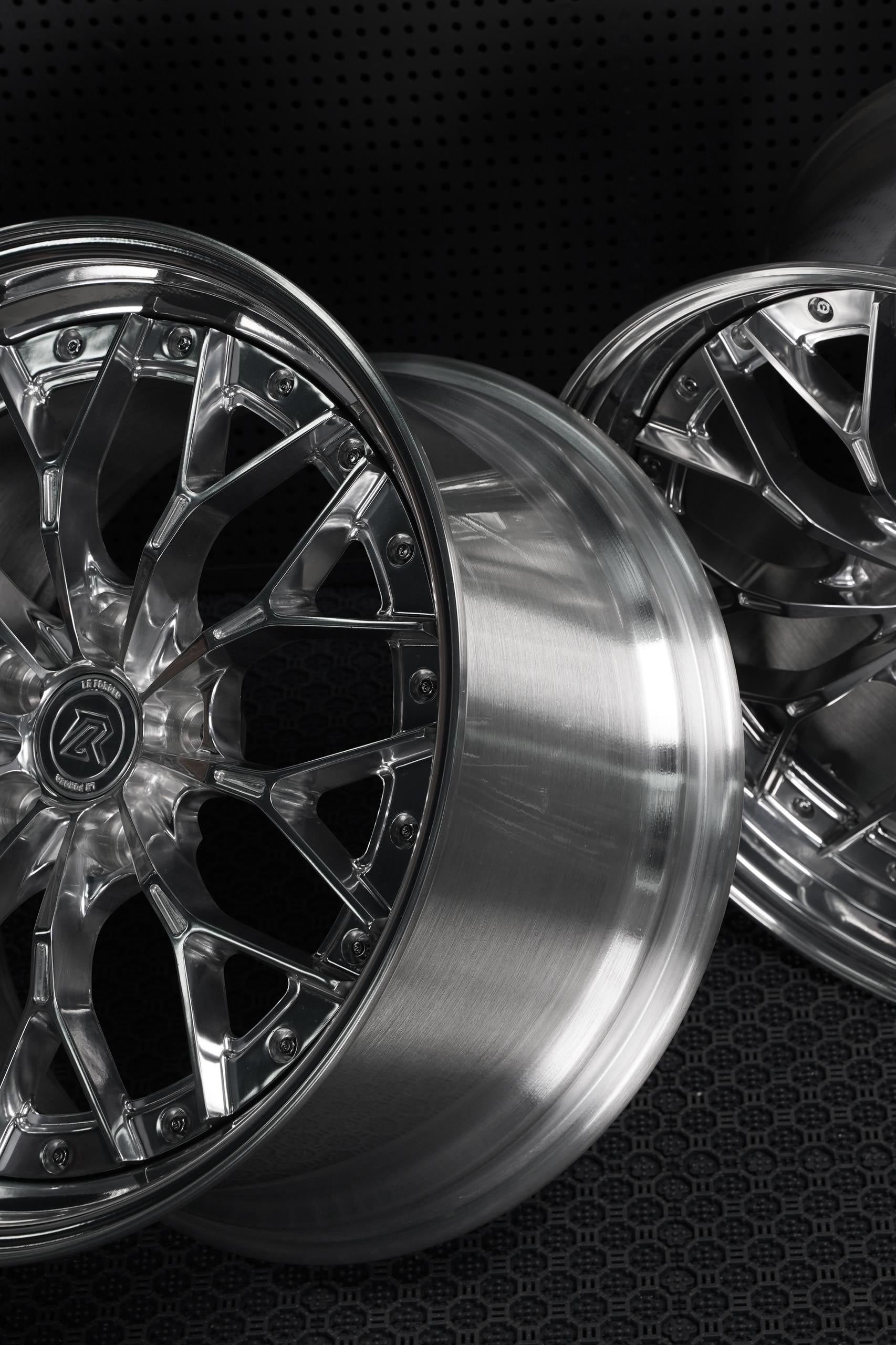 ER01 | LR Forged Two-Piece Forged Wheel LR Forged