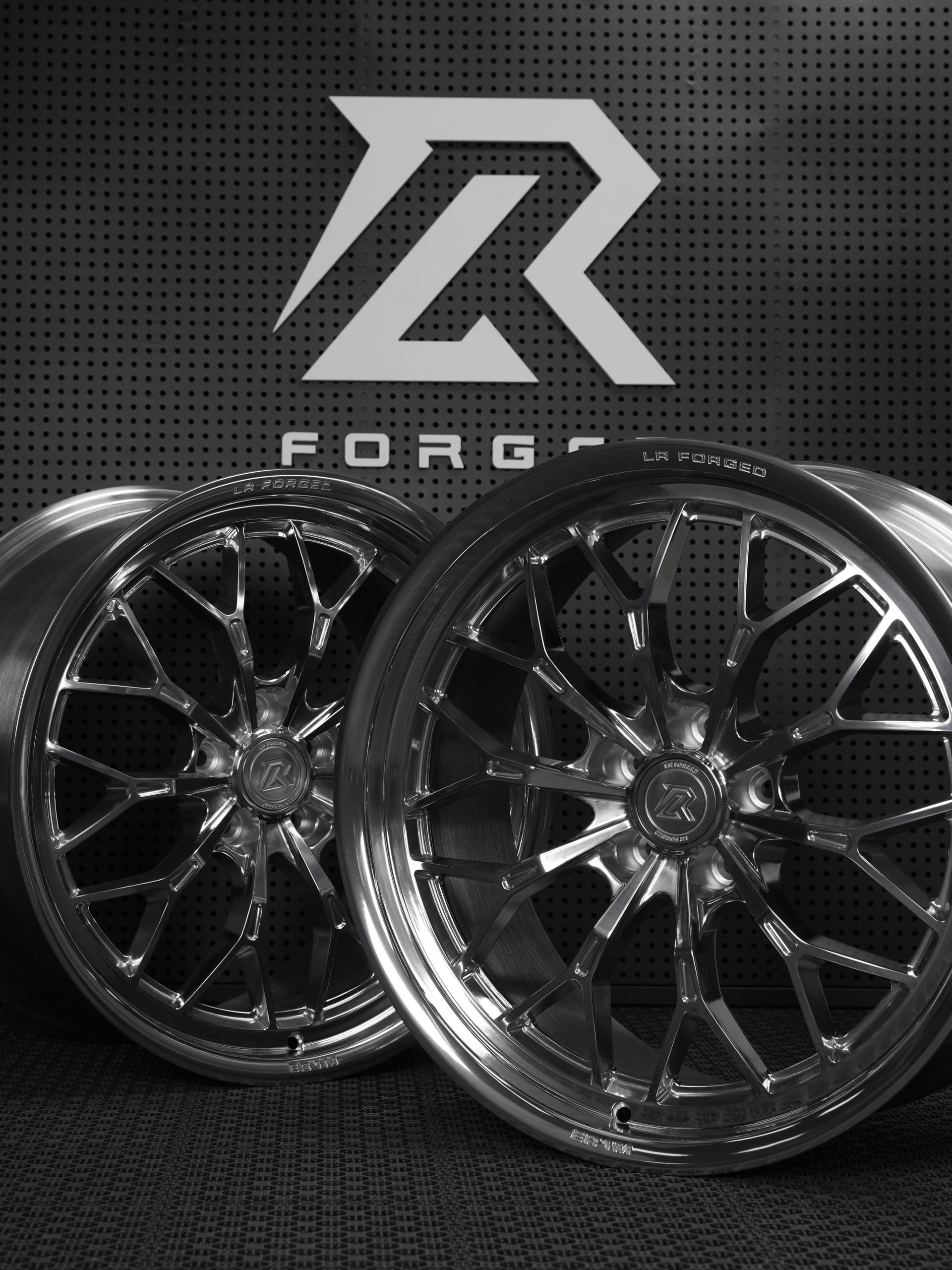 ER1M | Monoblock Forged Wheel LR Forged