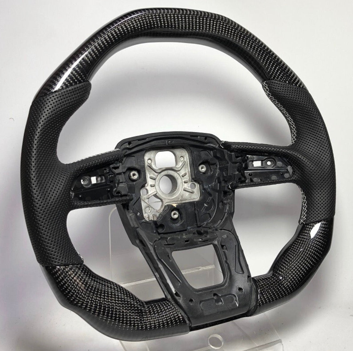 LRP V2 CARBÓN FIBER STEERING WHEEL | LAMBORGHINI URUS Los Reyes Performance