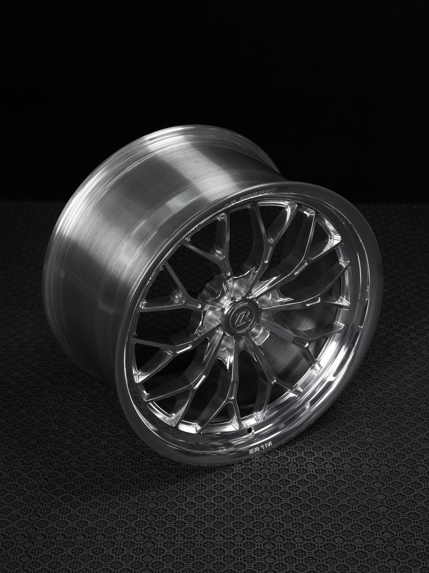 ER1M | Monoblock Forged Wheel LR Forged